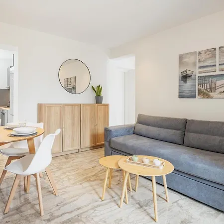 Apartmán Minimalist Near The Airport And The Center Kanálion
